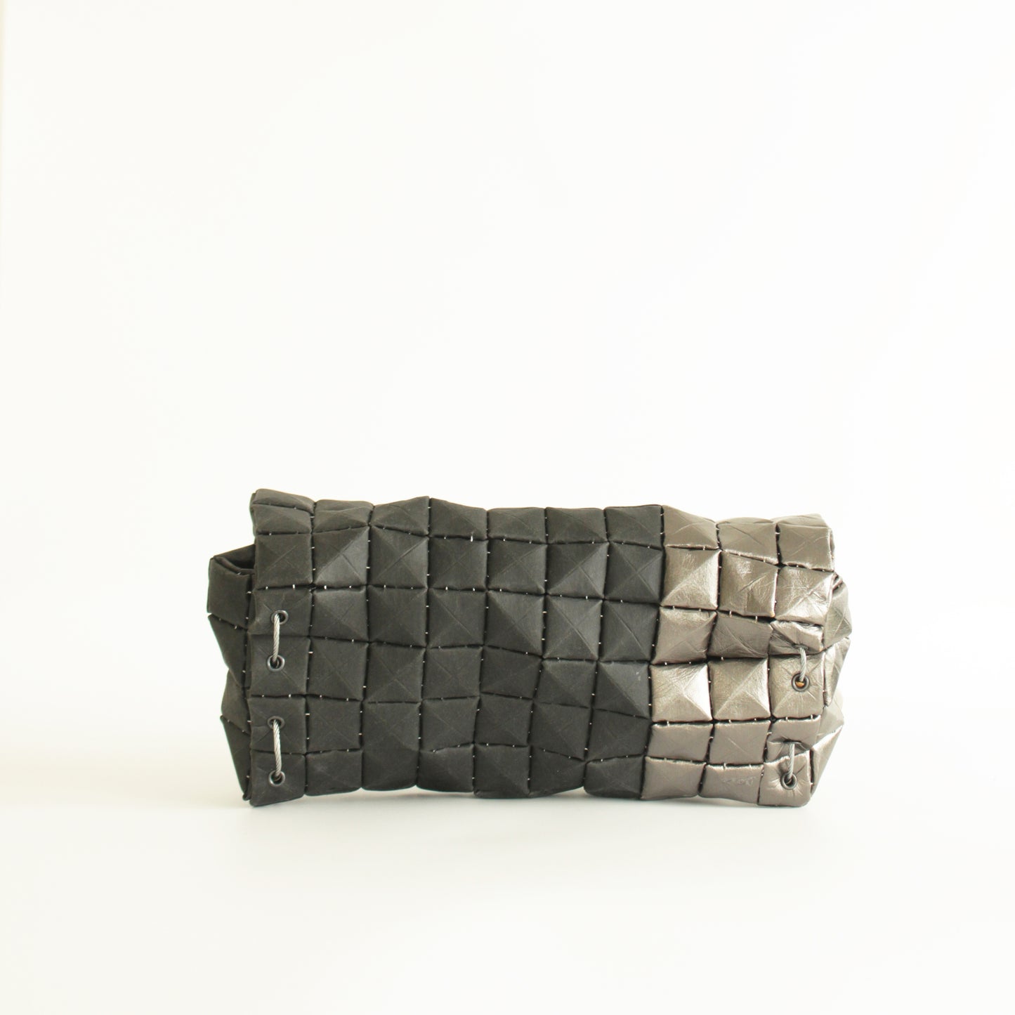 POUCH BAG DUO BLACK & PEWTER