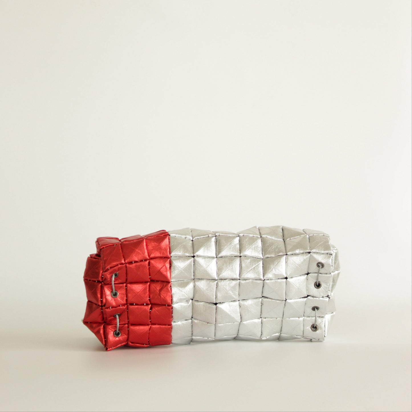 POUCH BAG SHINE SILVER & RED