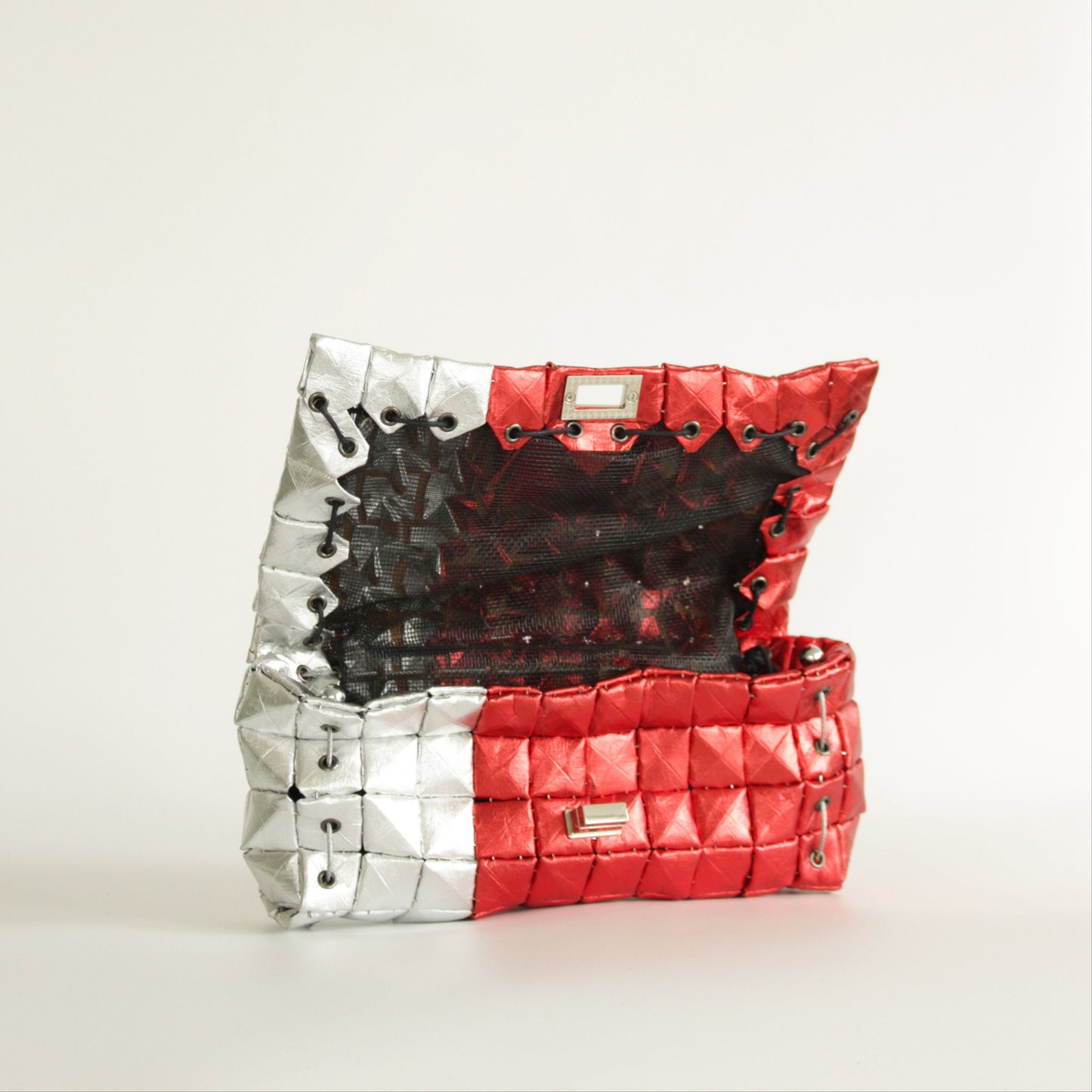 POUCH BAG SHINE RED & SILVER