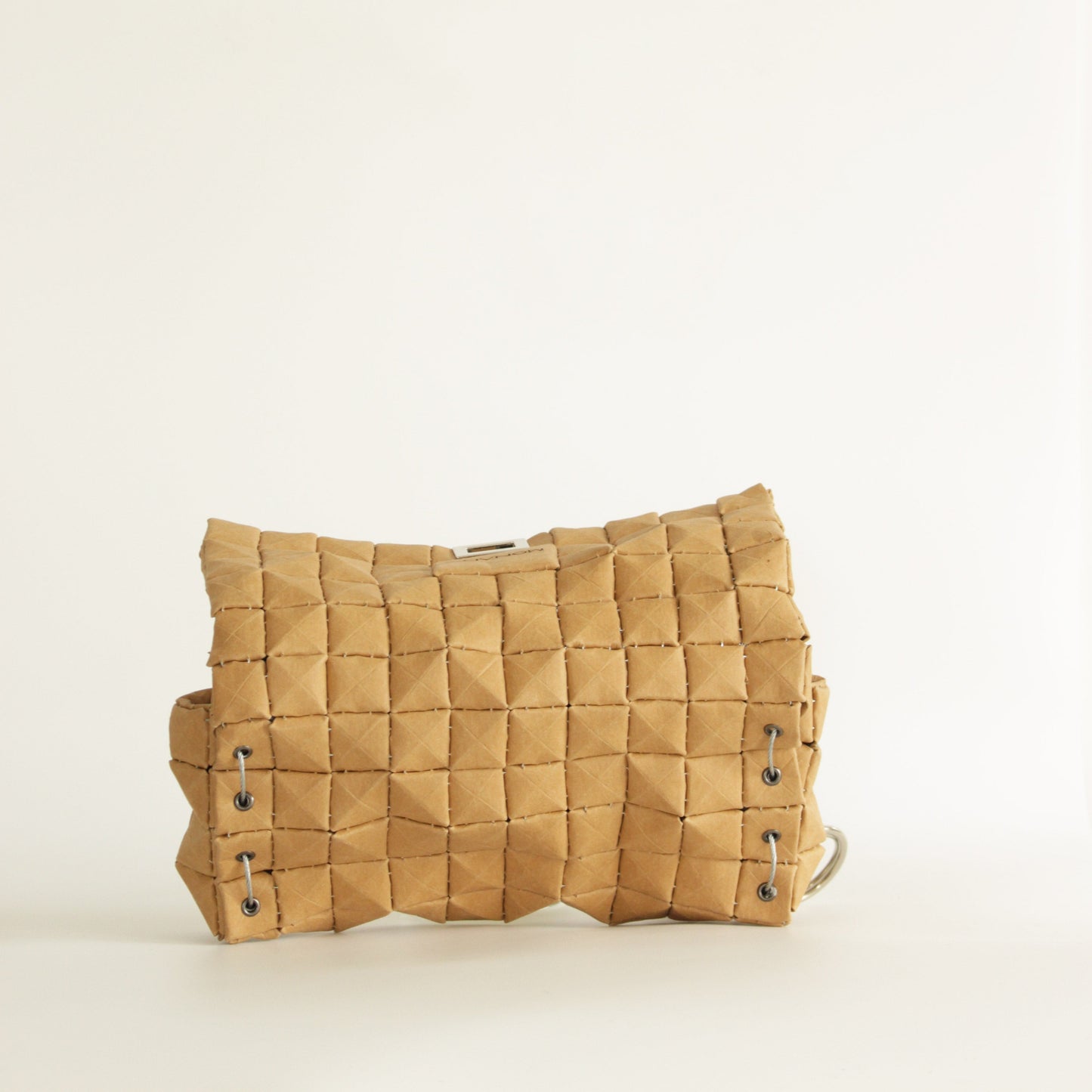 POUCH BAG MATTE DUNE
