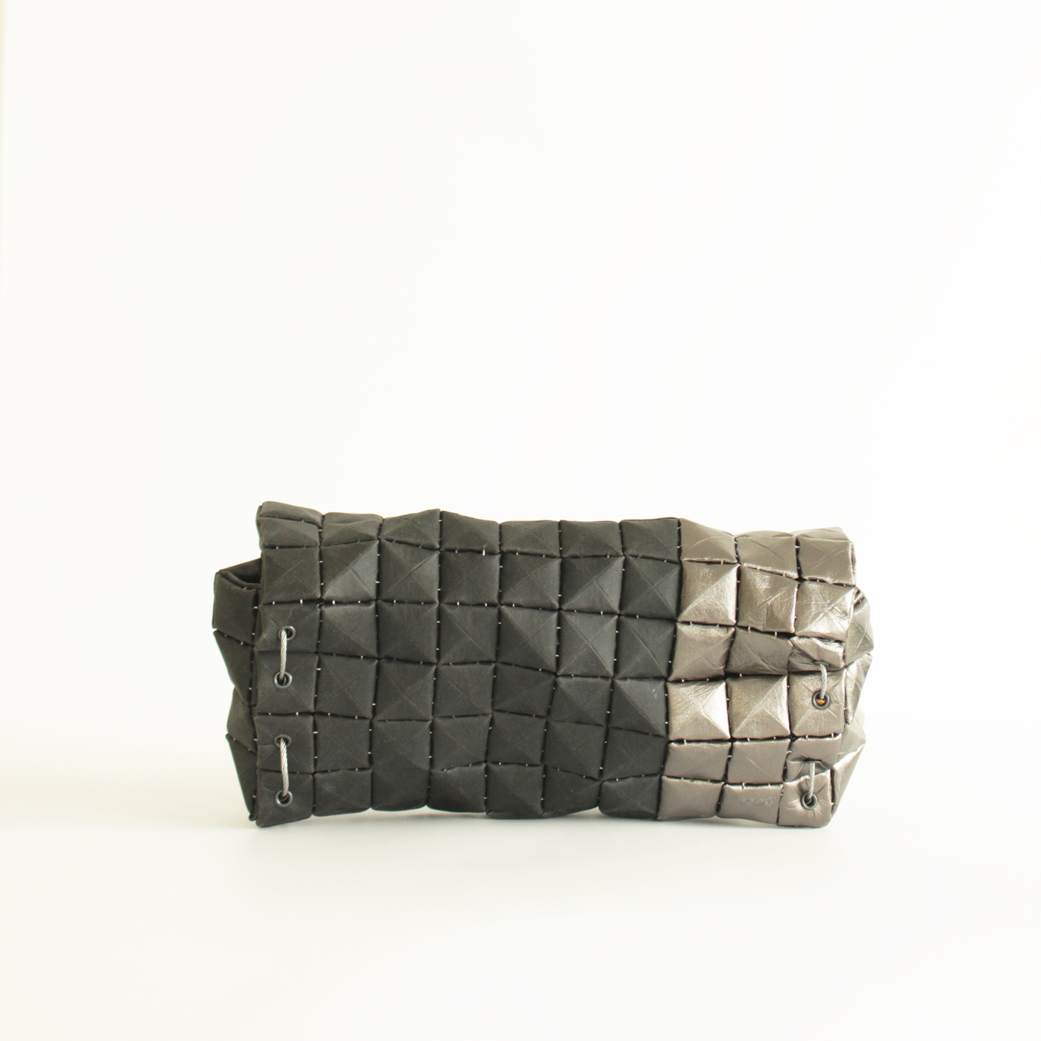 POUCH BAG DUO BLACK & PEWTER