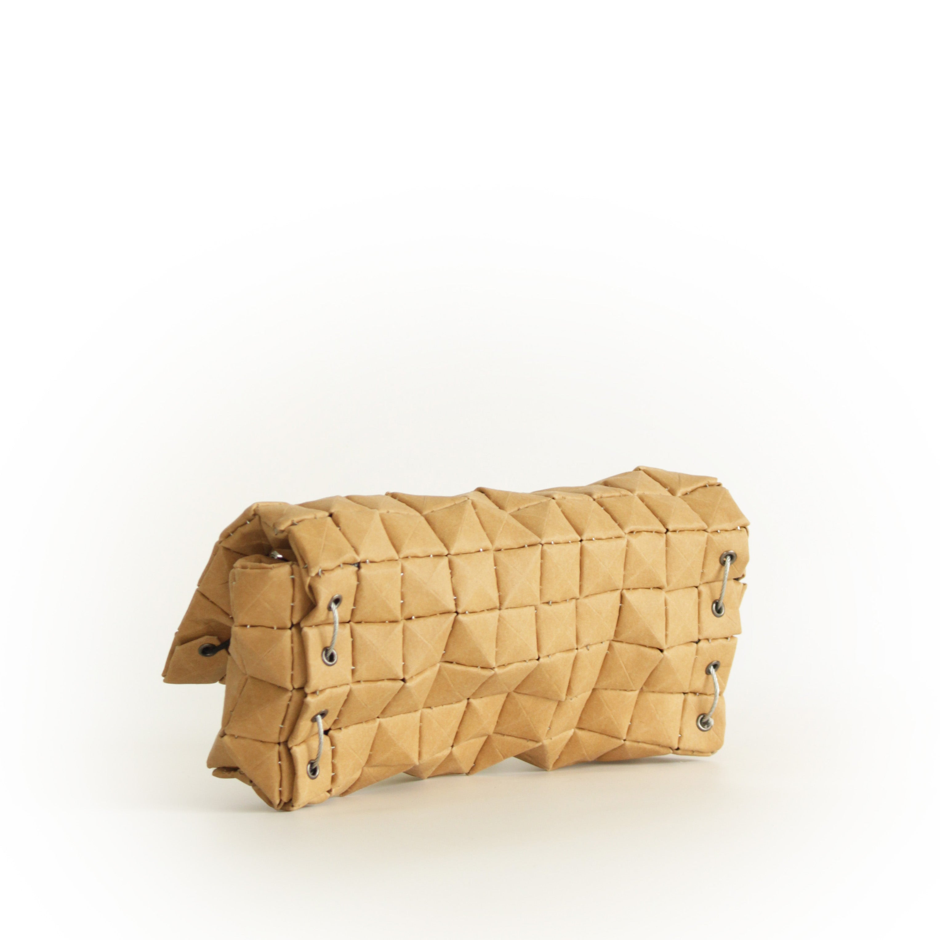 POUCH BAG MATTE DUNE