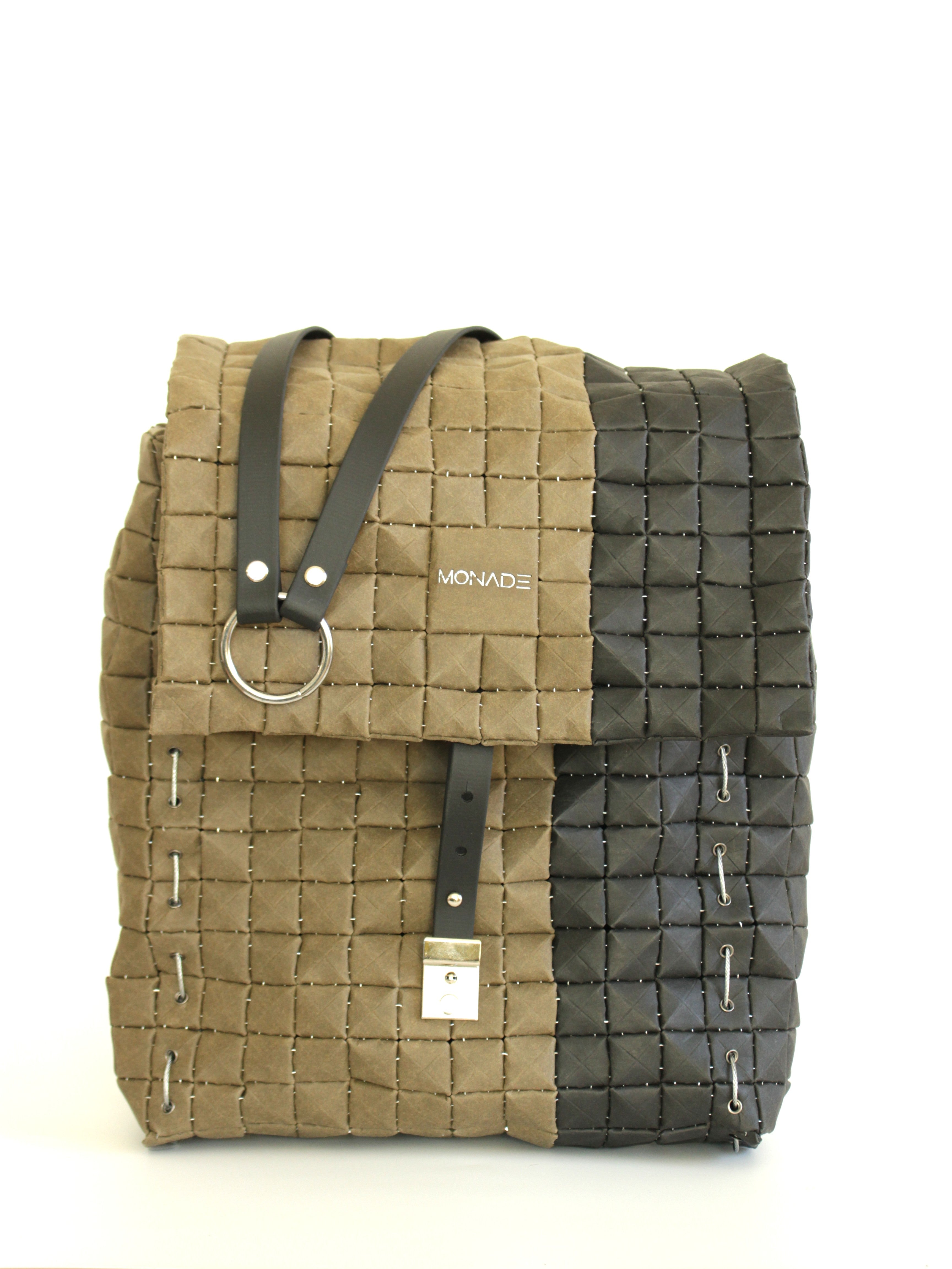 BACKPACK LARGE LOAM & BLACK