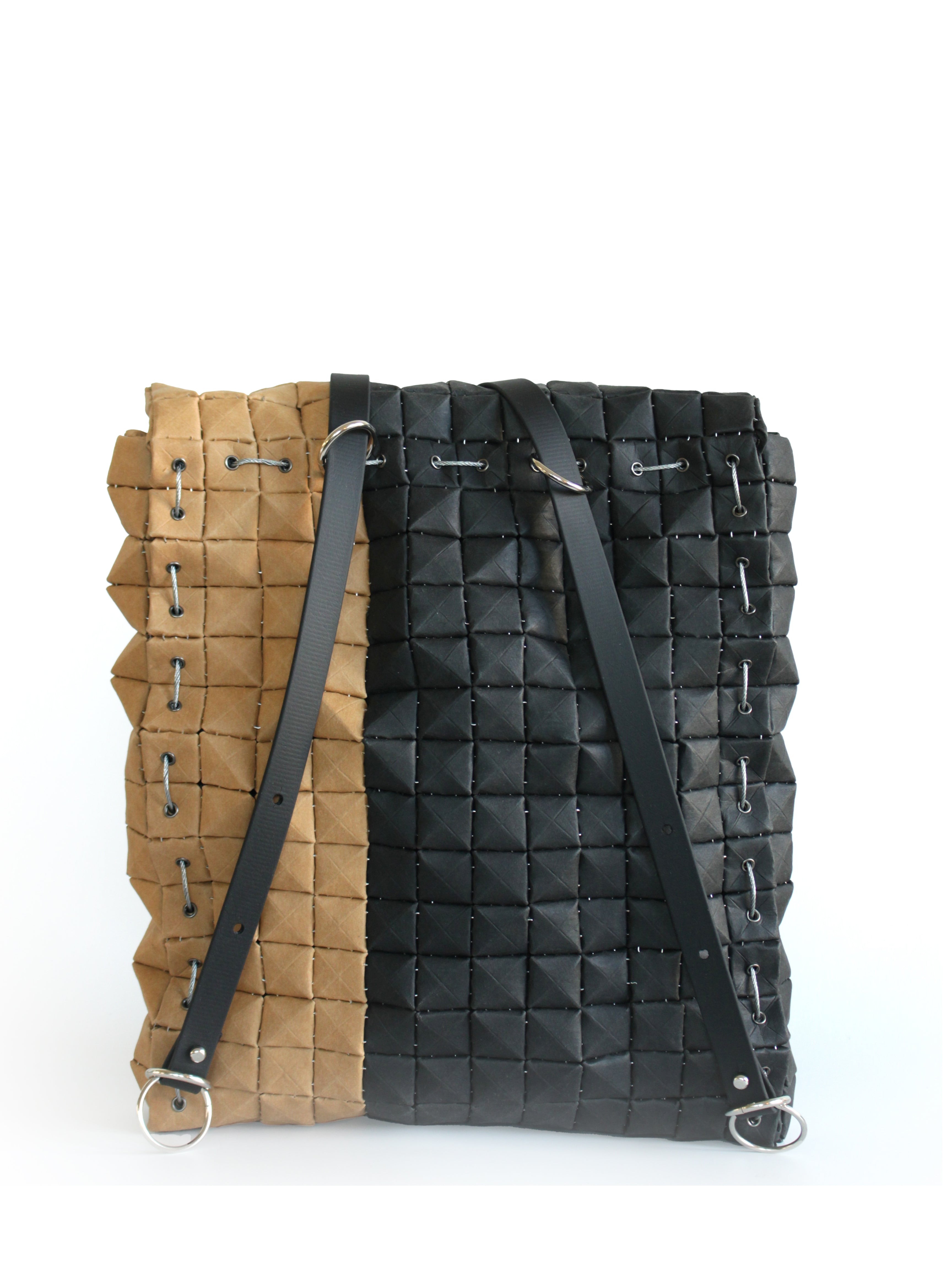 BACKPACK REGULAR BLACK & DUNE