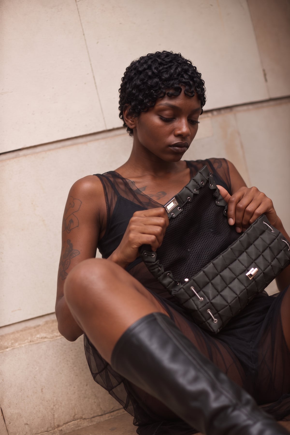 POUCH BAG MATTE BLACK