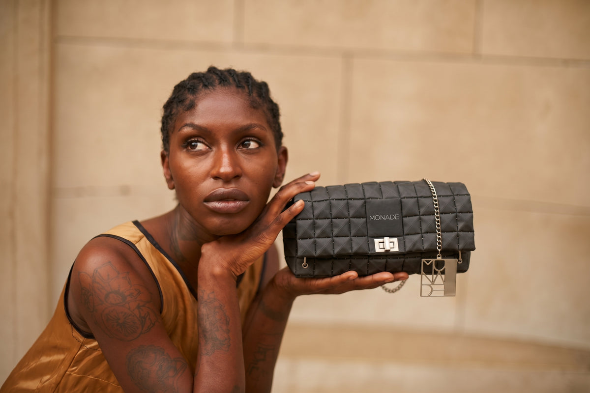 POUCH BAG MATTE BLACK